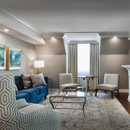 Доотель Стрешнево Водрей Джорион Экстерьер фото A living room at the hotel
