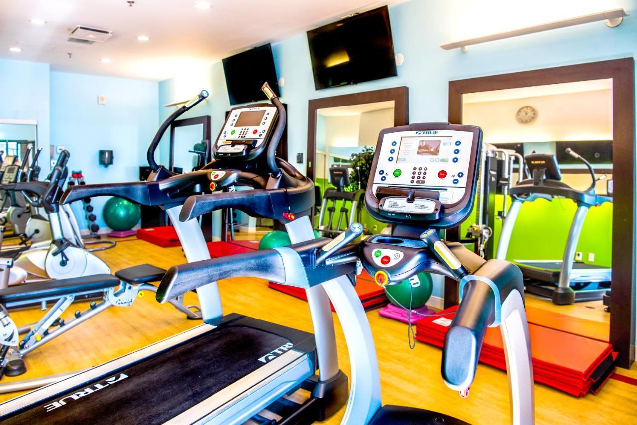 Доотель Стрешнево Водрей Джорион Экстерьер фото The gym at the hotel