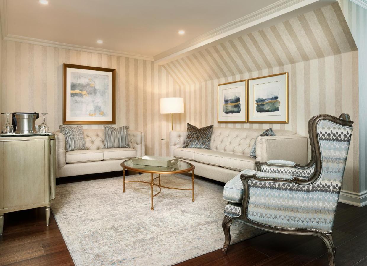 Доотель Стрешнево Водрей Джорион Экстерьер фото A suite at the Ritz-Carlton, Boston