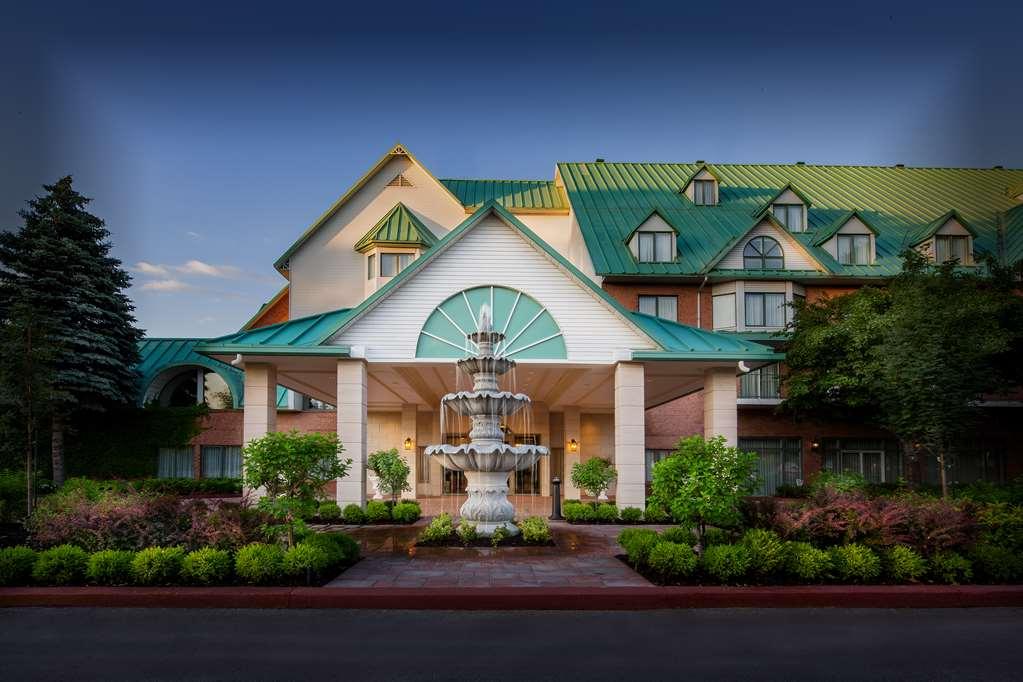 Доотель Стрешнево Водрей Джорион Экстерьер фото The Hotel at Sun Peaks