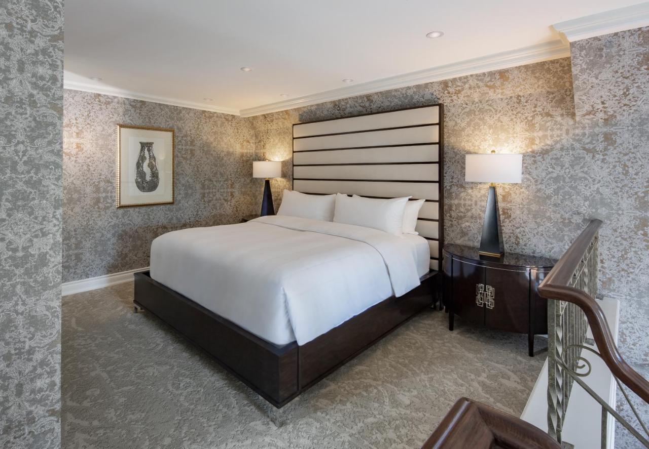 Доотель Стрешнево Водрей Джорион Экстерьер фото A bedroom at the Four Seasons Hotel